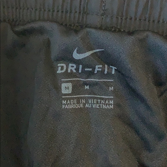 Nike shorts - Picture 3 of 3